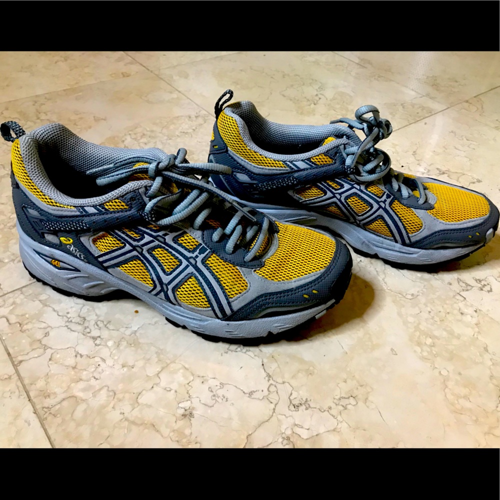 ✨SALE✨ ASICS Sneakers